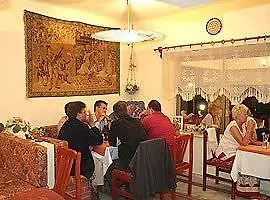 Rosy Kusadası